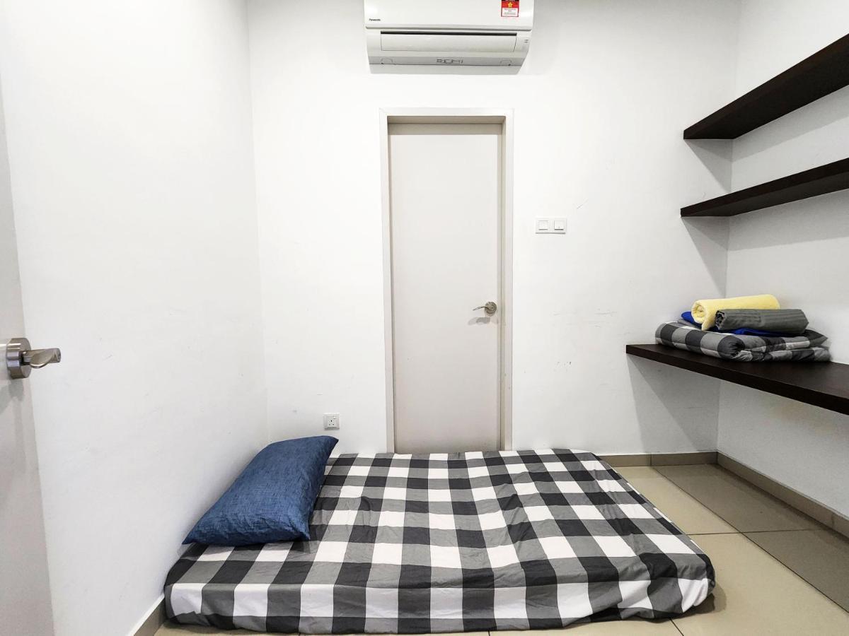 Lavender Suite # Shah Alam I-City Block B Homestay # 2R1B #Free Wifi & Parking Luaran gambar
