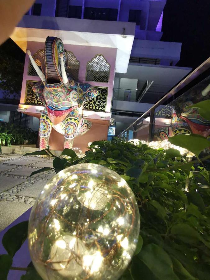 Lavender Suite # Shah Alam I-City Block B Homestay # 2R1B #Free Wifi & Parking Luaran gambar